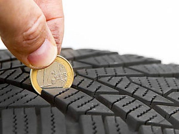 How Do You Check Tyre Stress And Tread Depth?